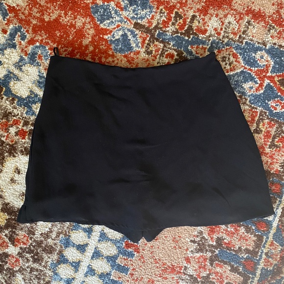 Mini Skort - Picture 2 of 3